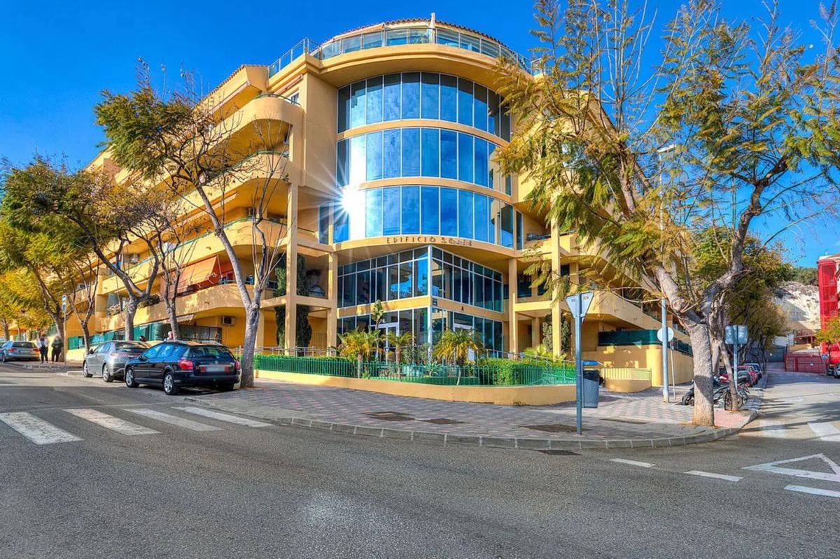 Venta de piso en Camino de la Cantera, Fuengirola
photo 1