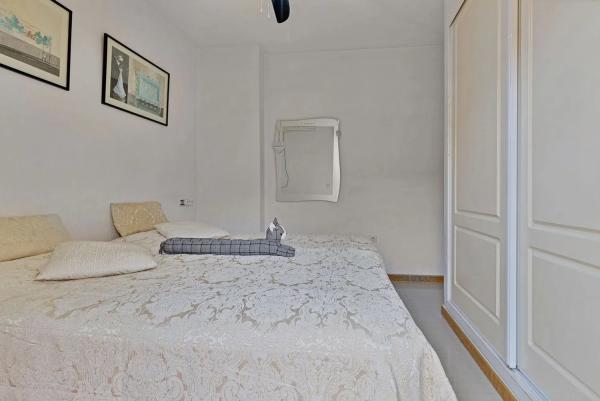 Piso en venta en  Camino de la Cantera, Fuengirola photo 3