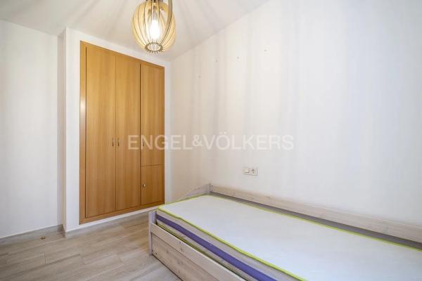 Piso en venta en  Calle de los Enebros, Fuengirola photo 3