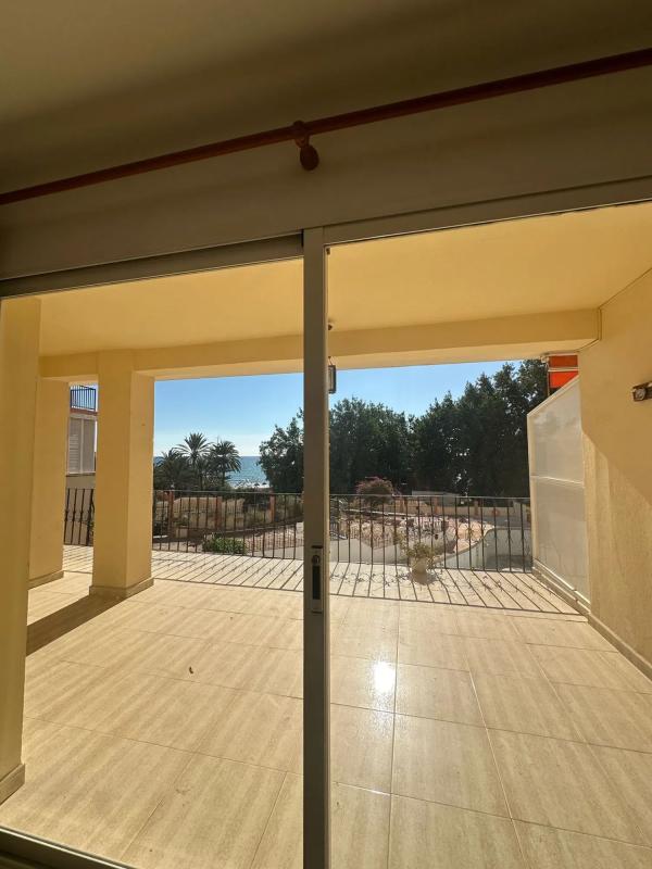 Sale of apartment in Avenida Carvajal, 4, Fuengirola
photo 1