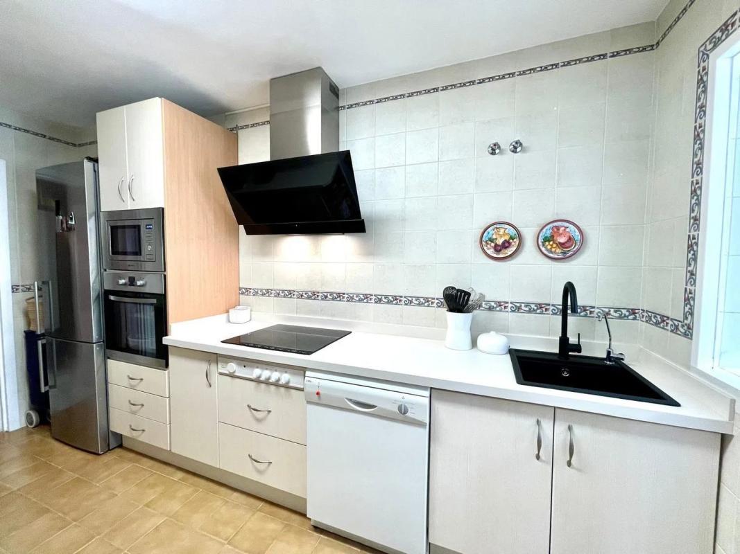 Venta de piso en Avenida Miramar, Fuengirola
photo 3