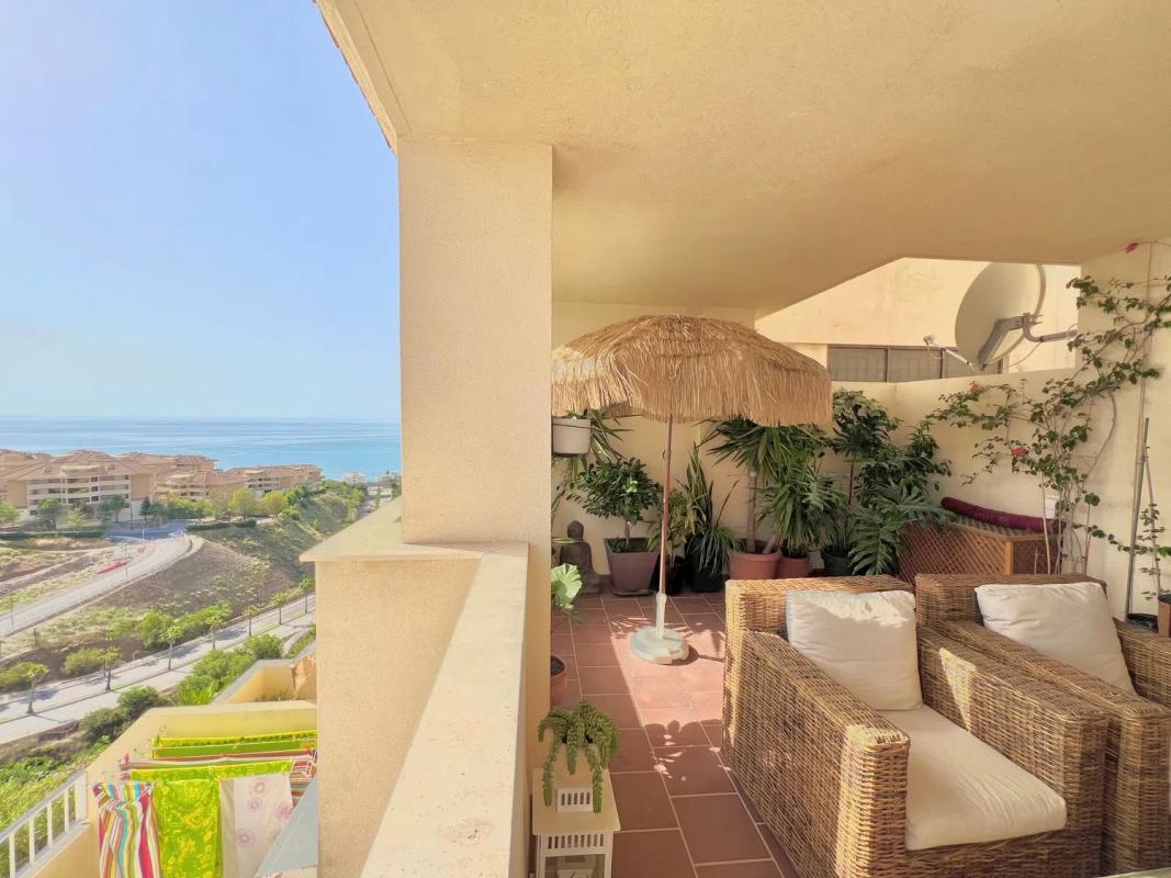 Sale of apartment in Calle Perdices, Fuengirola
photo 1