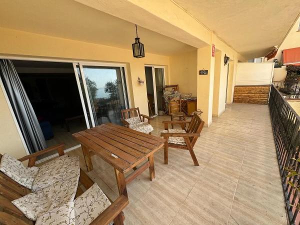 Apartment for sale in  Avenida Carvajal, Fuengirola photo 1
