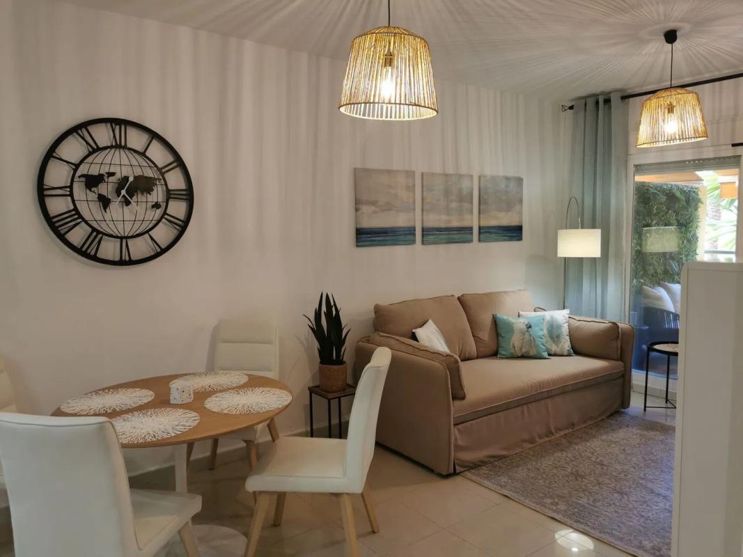 Venta de piso en Calle Nenufar, 6, Fuengirola
photo 1