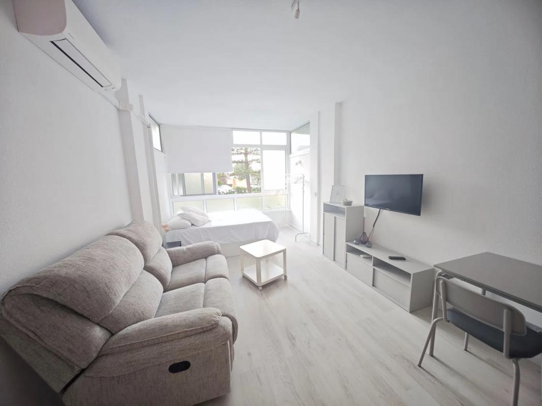 Sprzedaż studia w Calle el Lirio, 25, Fuengirola photo 2