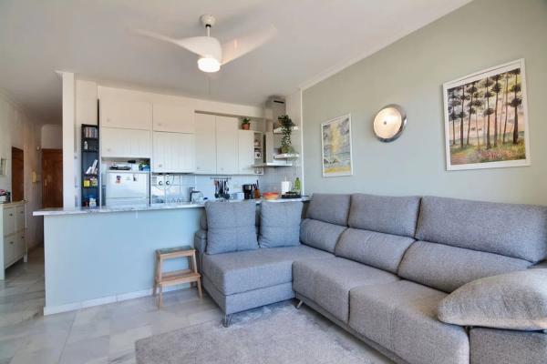 Apartment for sale in Calle Yucas, Fuengirola thumbnail 1