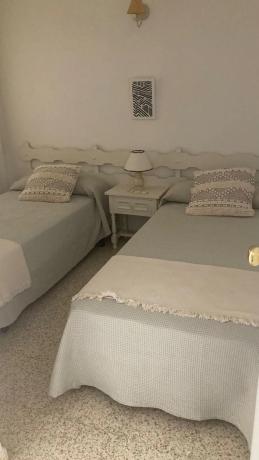 Piso en venta en  Avenida Acapulco, 17, Fuengirola photo 4