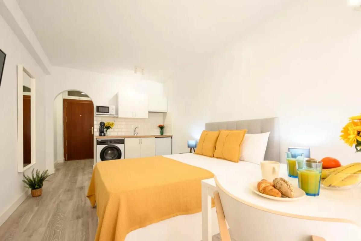 Venta de estudio en Zona Puerto Deportivo, Fuengirola photo 1