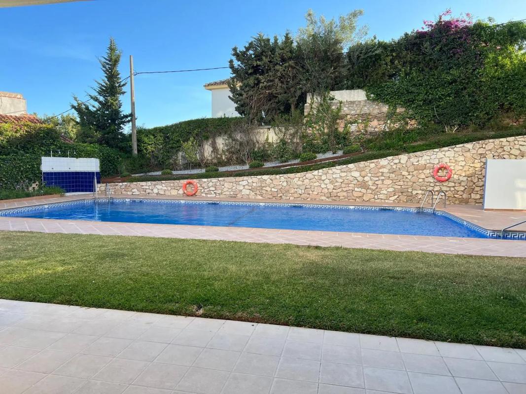 Sale of apartment in Calle Zarzas, Fuengirola
photo 2