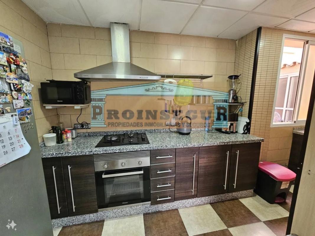 Продажа квартиры на Avenida de la Encarnación, Фуэнхирола
 photo 2