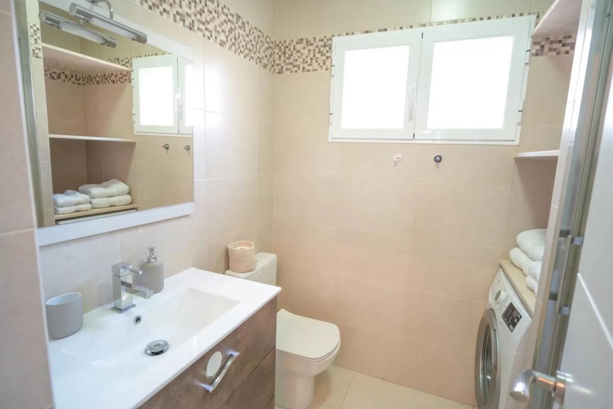 Продажа студии в Avenida Santa Amalia, Фуэнхирола photo 4