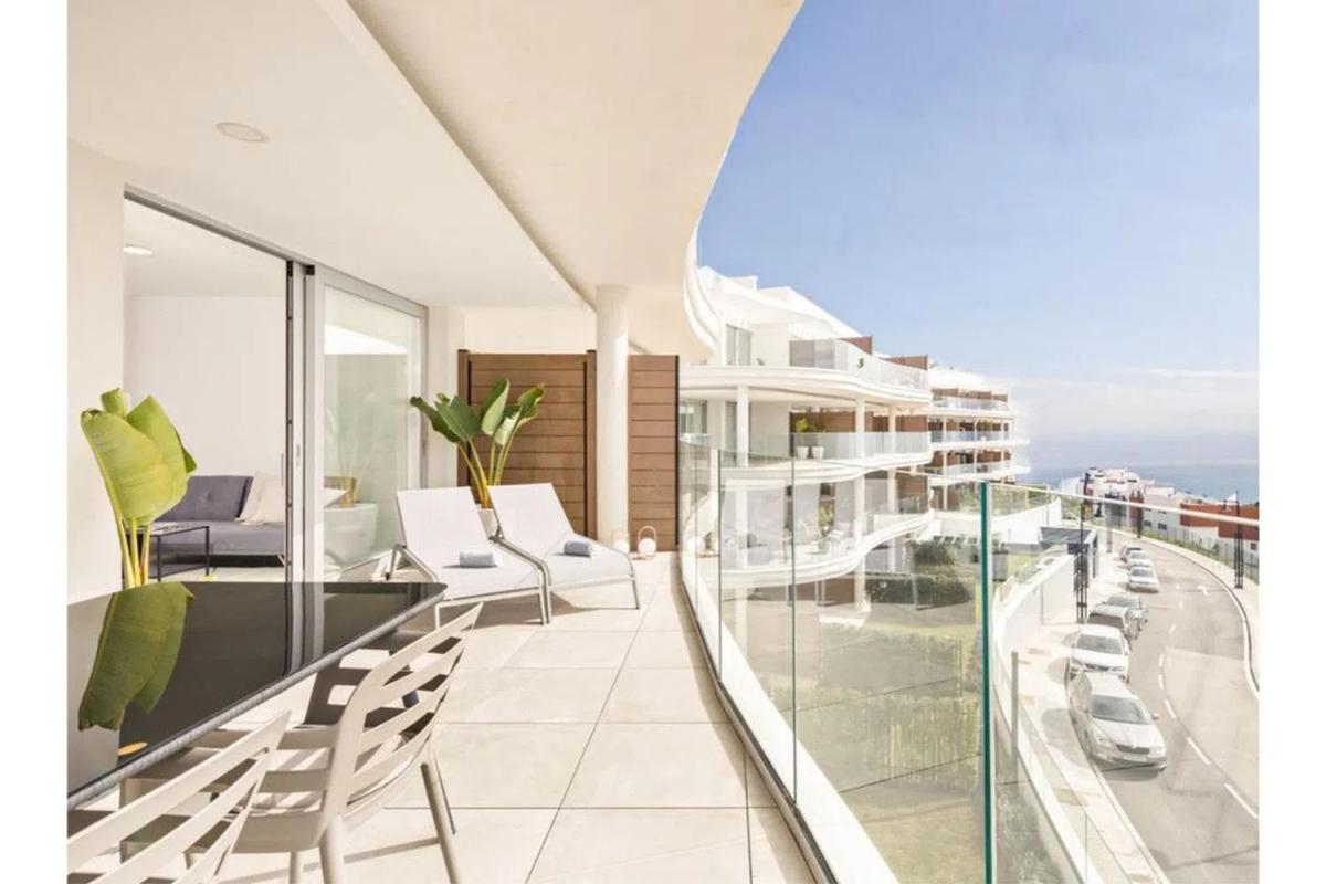 Venta de piso en Las Gaviotas, Fuengirola
photo 2