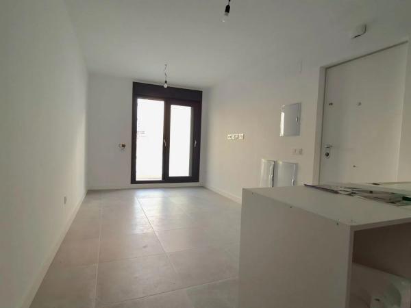 Piso en venta en Playa de los Boliches, Fuengirola photo 1