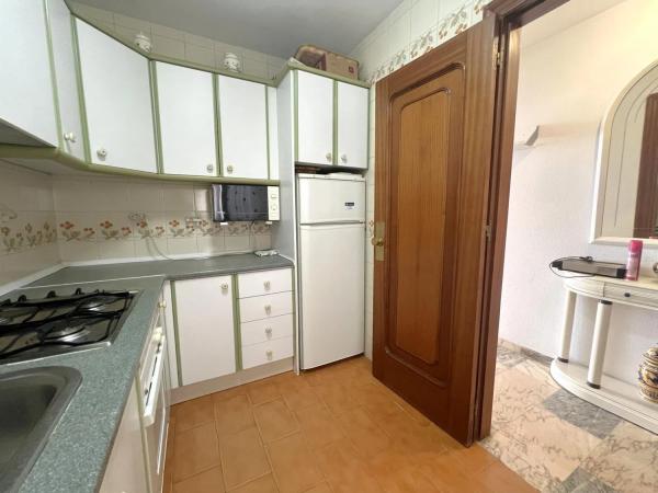 Piso en venta en Avenida Nuestro Padre Jesús Cautivo, Fuengirola thumbnail 2