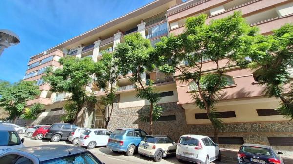 Ático en venta en Calle Narciso, 8, Fuengirola photo 1