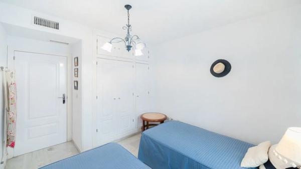 Piso en venta en  Paseo Marítimo Rey de España, Fuengirola photo 4