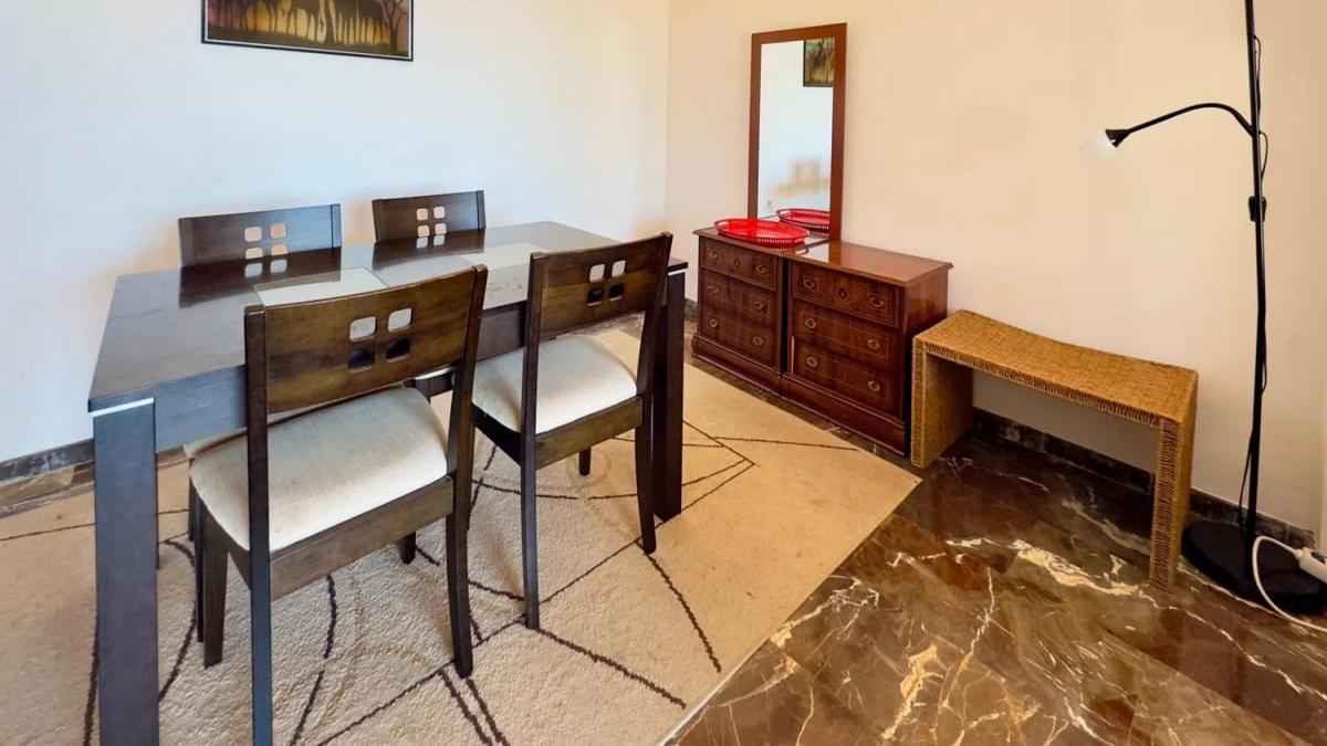 Sale of apartment in Las Gaviotas, Fuengirola
 photo 3