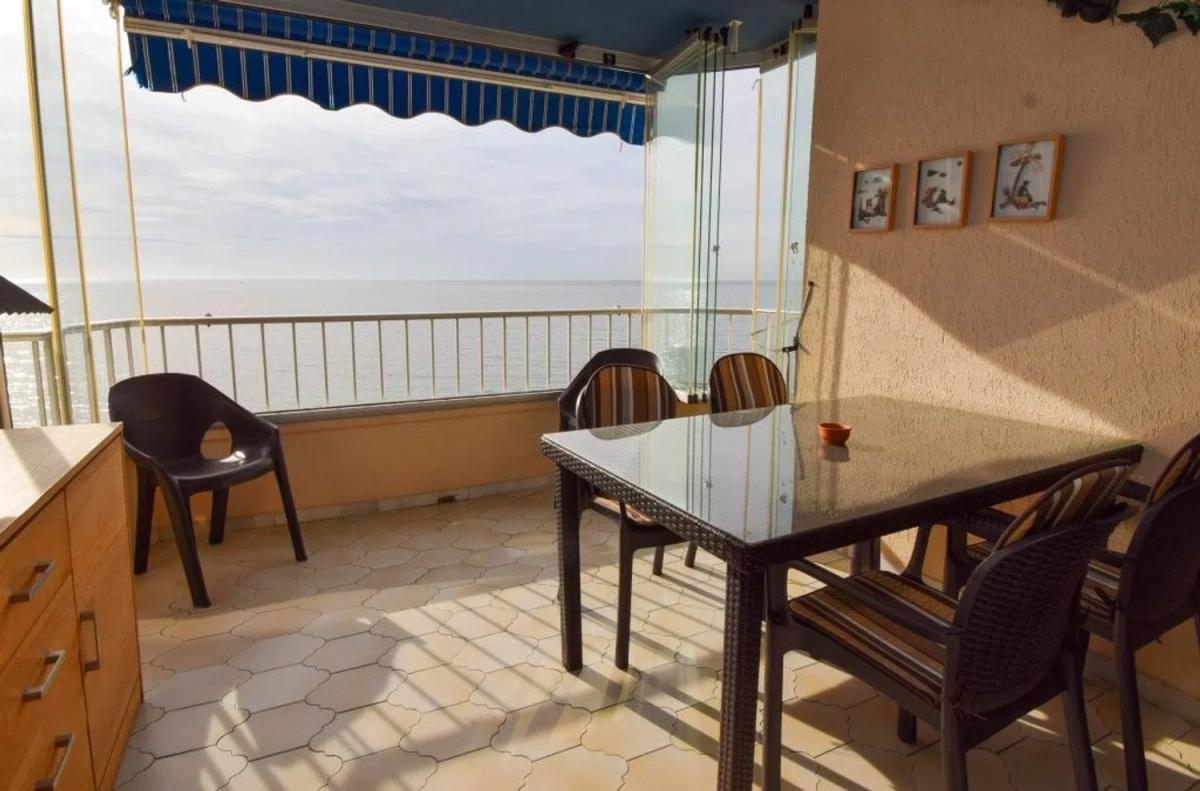 Sale of apartment in Paseo Marítimo Rey de España, 124, Fuengirola
photo 1