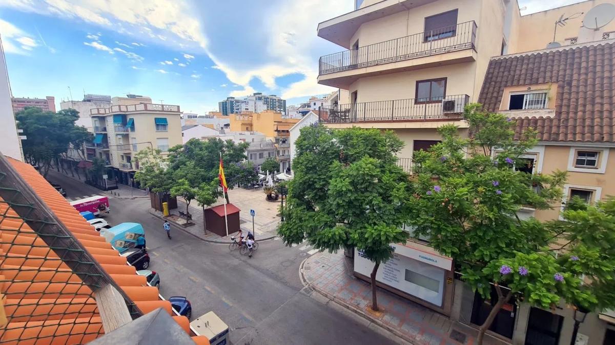 Sprzedaż mieszkania w Avenida de los Boliches, Fuengirola
photo 1