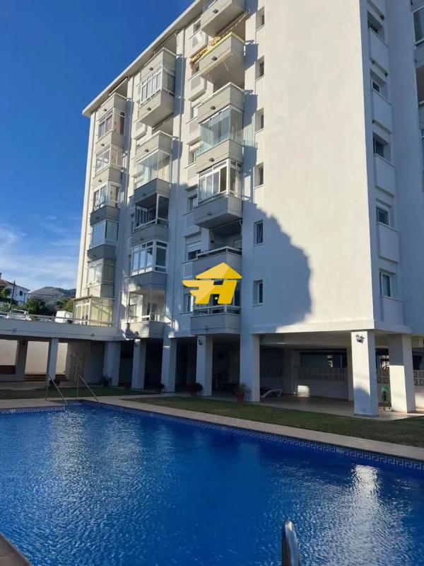 Sale of apartment in Calle Zarzas, Fuengirola
photo 2