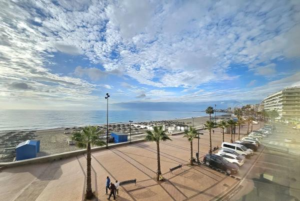 Apartment for sale in  Paseo Marítimo Rey de España, 115, Fuengirola photo 1