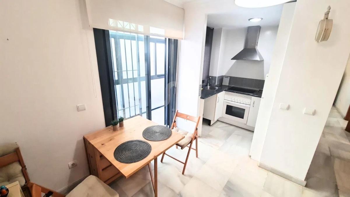 Venta de piso en Las Gaviotas, Fuengirola
photo 3