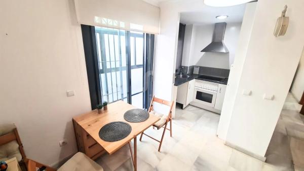 Apartment for sale in  Las Gaviotas, Fuengirola photo 3