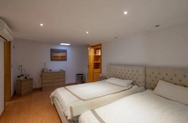 Detached villa for sale in  Avenida del Higuerón s/n, Fuengirola photo 3
