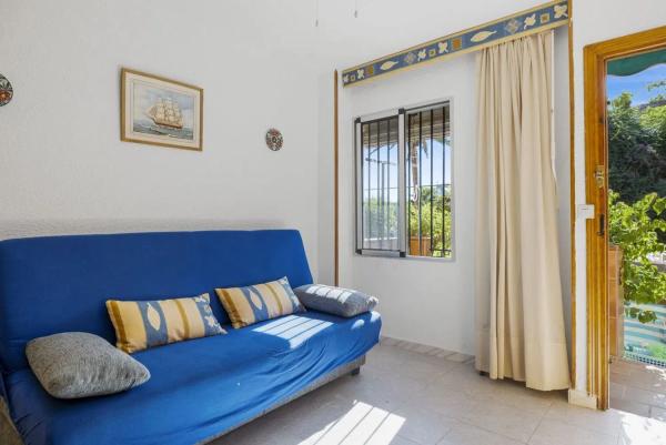 Studio for sale in Calle Orquídea, 2, Fuengirola photo 1