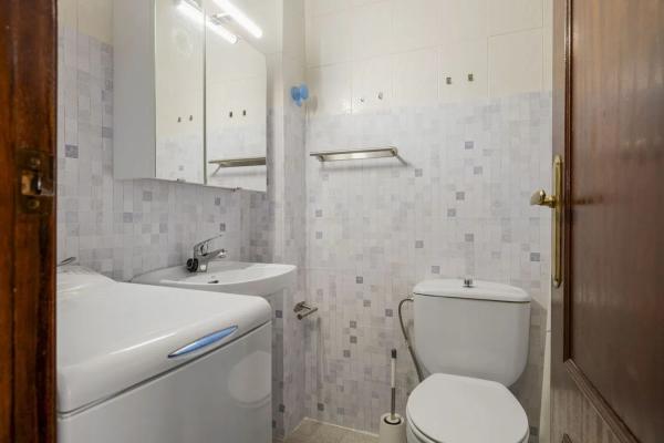 Studio for sale in Calle Orquídea, 2, Fuengirola photo 4