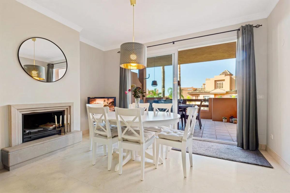 Sale of apartment in Calle del Pardillo, Fuengirola
 photo 4