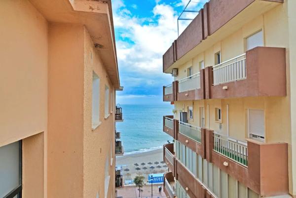 Mieszkanie na sprzedaż w Paseo Marítimo Rey de España, Fuengirola photo 1