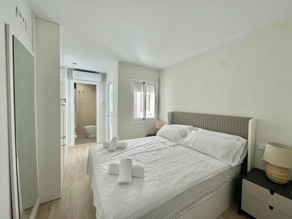 Mieszkanie na sprzedaż w  Zona Puerto Deportivo, Fuengirola photo 4