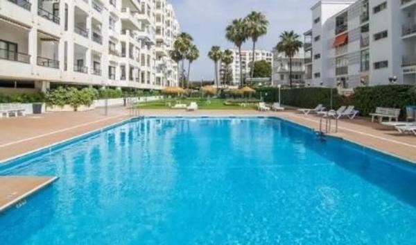 Piso en venta en Playa de los Boliches, Fuengirola photo 1