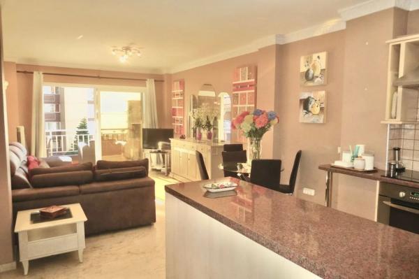 Piso en venta en  Paseo Marítimo Rey de España, 95, Fuengirola photo 4
