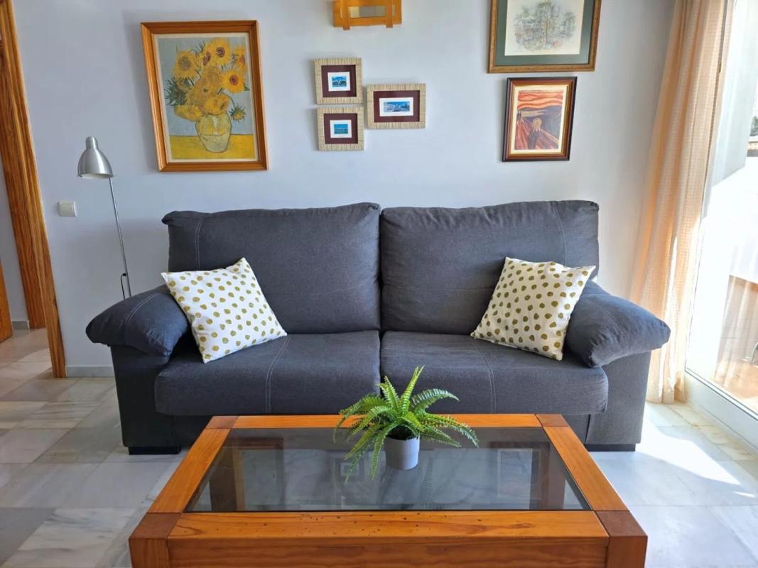 Продажа квартиры на Calle Yucas, Фуэнхирола
 photo 3