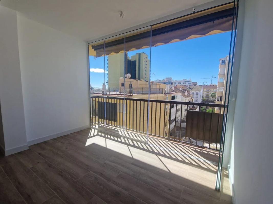 Sprzedaż mieszkania w Calle Juan Sebastián Elcano, Fuengirola
 photo 5