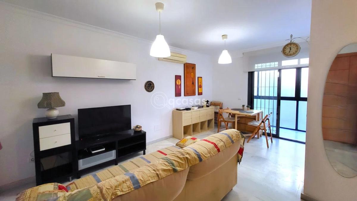 Sale of apartment in Avenida Carvajal, 59 ---B, Fuengirola
 photo 2