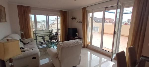 Piso en venta en Zona Puerto Deportivo, Fuengirola photo 1