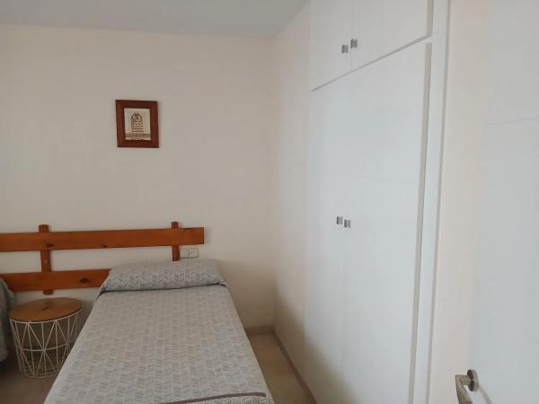 Продажа квартиры в Calle Huesca, 3, Фуэнхирола thumbnail 2
