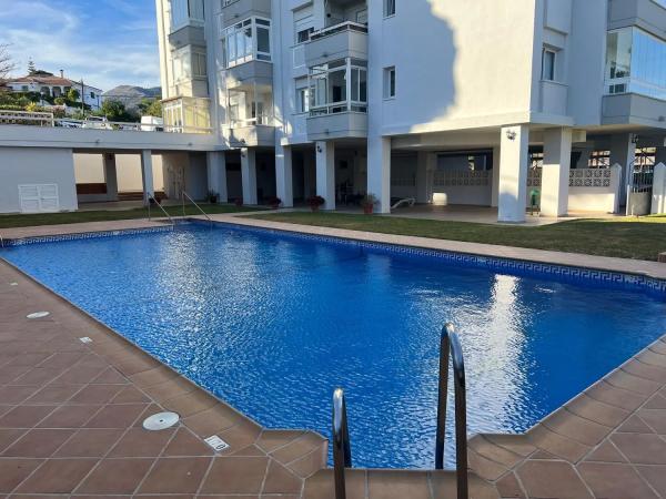 Продажа квартиры в Calle Zarzas, 3, Фуэнхирола thumbnail 1