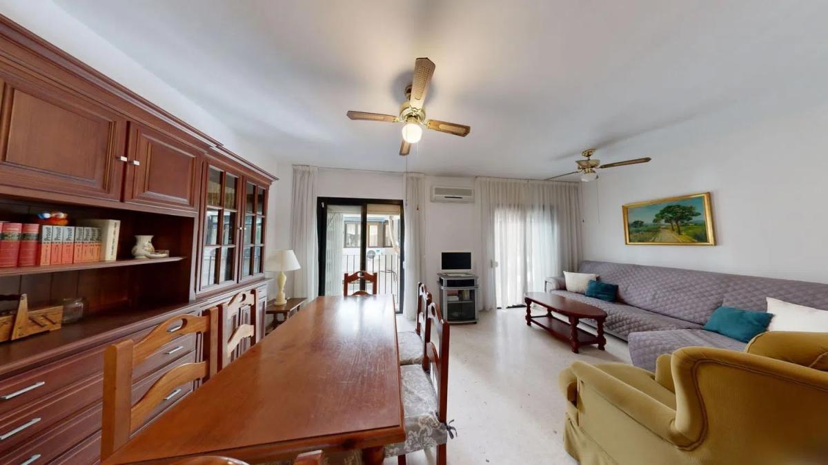 Venta de piso en Calle Poeta Salvador Rueda, Fuengirola
photo 2