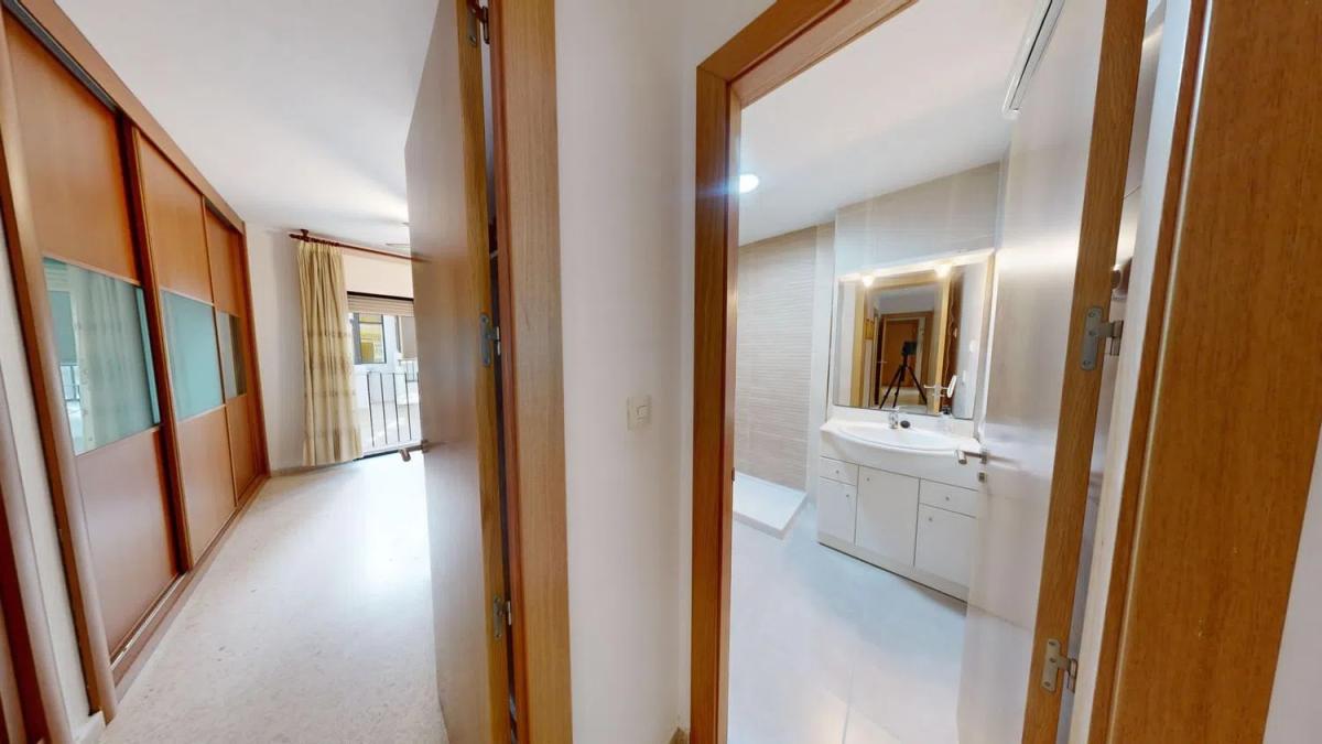 Venta de piso en Calle Poeta Salvador Rueda, Fuengirola
photo 3