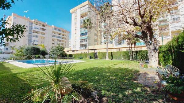 Продажа квартиры в Calle Jábega, Фуэнхирола photo 1