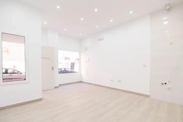 Piso en venta en Zona Puerto Deportivo, Fuengirola thumbnail 1