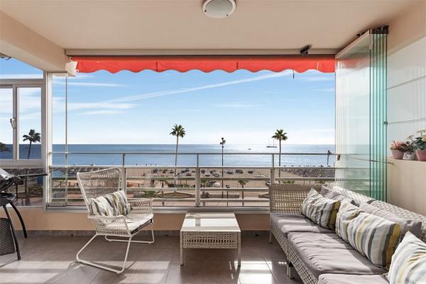 Piso en venta en Calle Chanquete, Fuengirola thumbnail 1