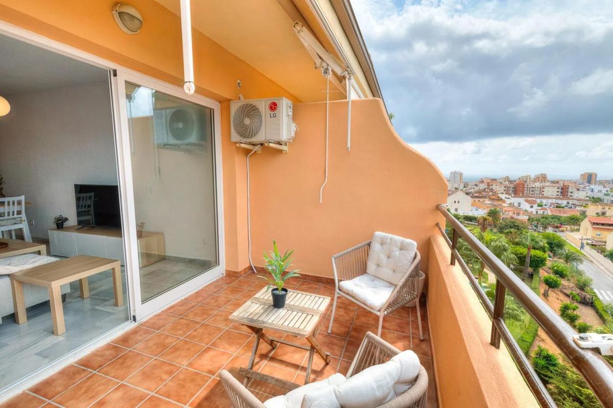 Sale of apartment in Calle Chumbera, Fuengirola
photo 1