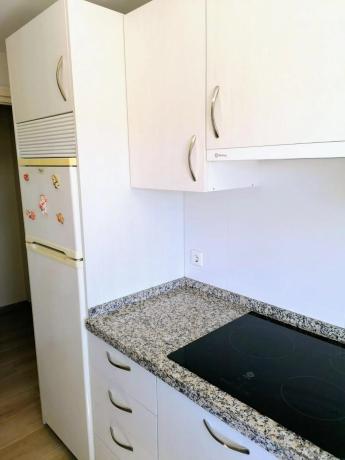Piso en venta en Paseo Marítimo Rey de España, Fuengirola thumbnail 2