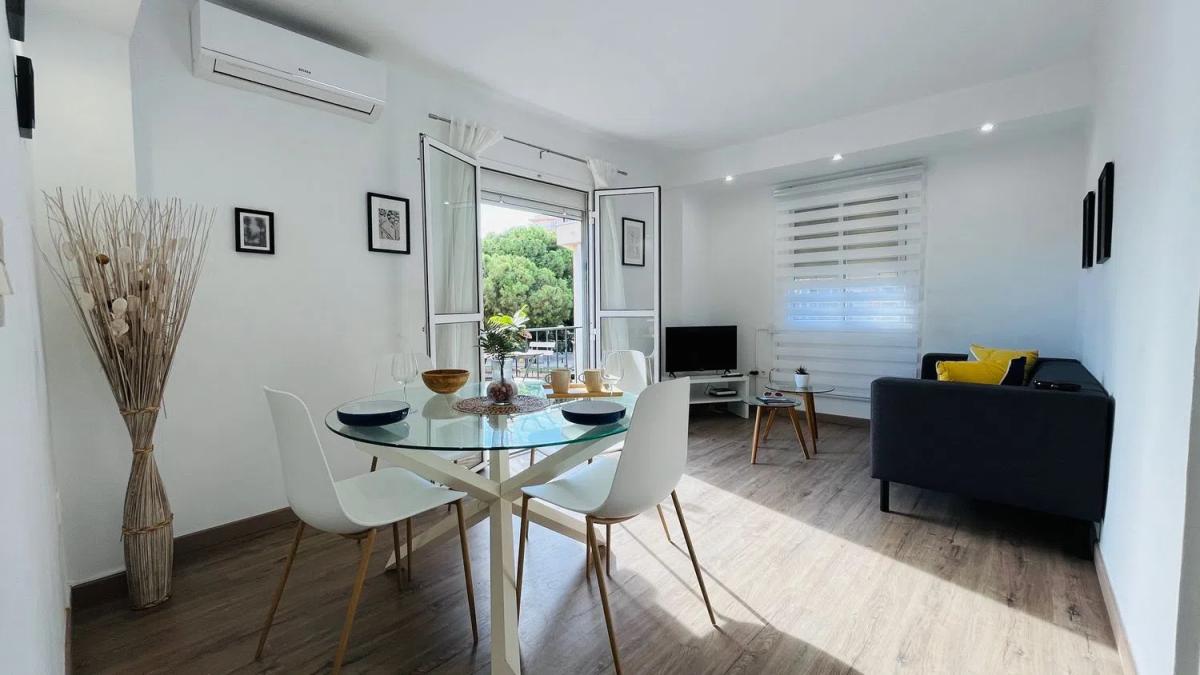 Venta de piso en Calle Salvador Rodríguez Navas, Fuengirola
photo 1