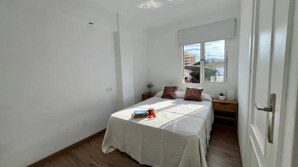 Piso en venta en  Calle Salvador Rodríguez Navas, Fuengirola photo 4